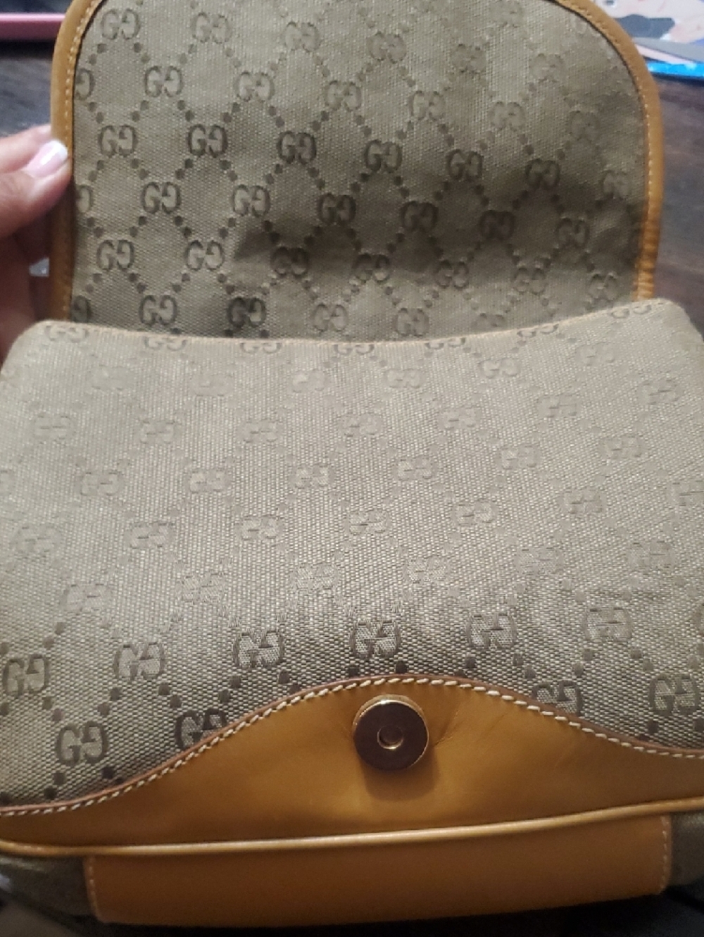 Gucci Brown and Tan GG Monogram Buckle Shoulder Crossbody - Picture 9 of 16